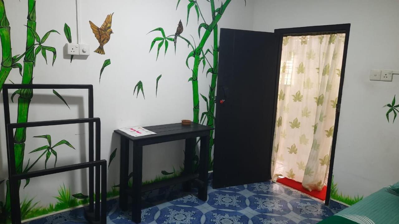Kanthi Guest Inn Trincomalee Eksteriør bilde